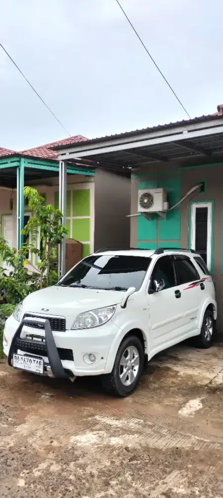 Toyota rush type S 2013