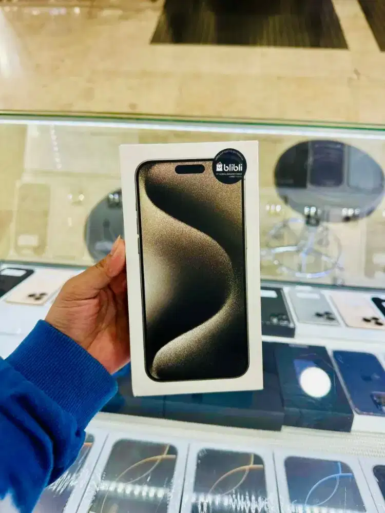 iPhone 15 Pro Max 256GB warna Natural iBox