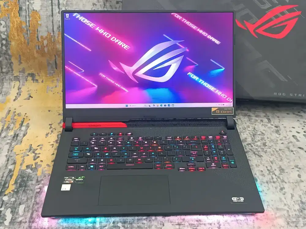 Asus ROG G713QM Ryzen 7-5800H 16GB 512GB RTX 3060 6GB 130W 17 300Hz