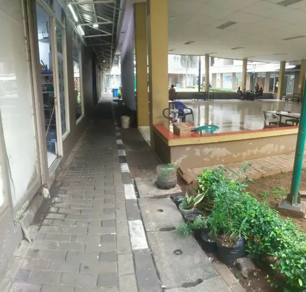 Dibutuhkan karyawan dan karyawati