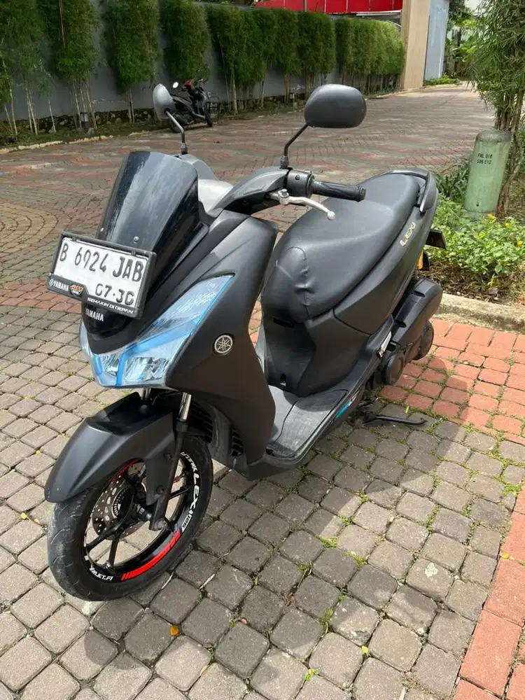 Lexi 125 Cc Kunci Hitam Doff