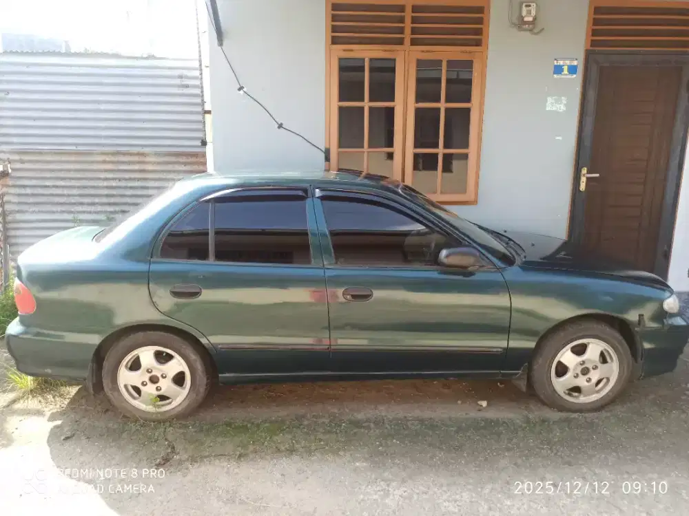 DIJUAL CEPAT HYUNDAI ACCENT 2000