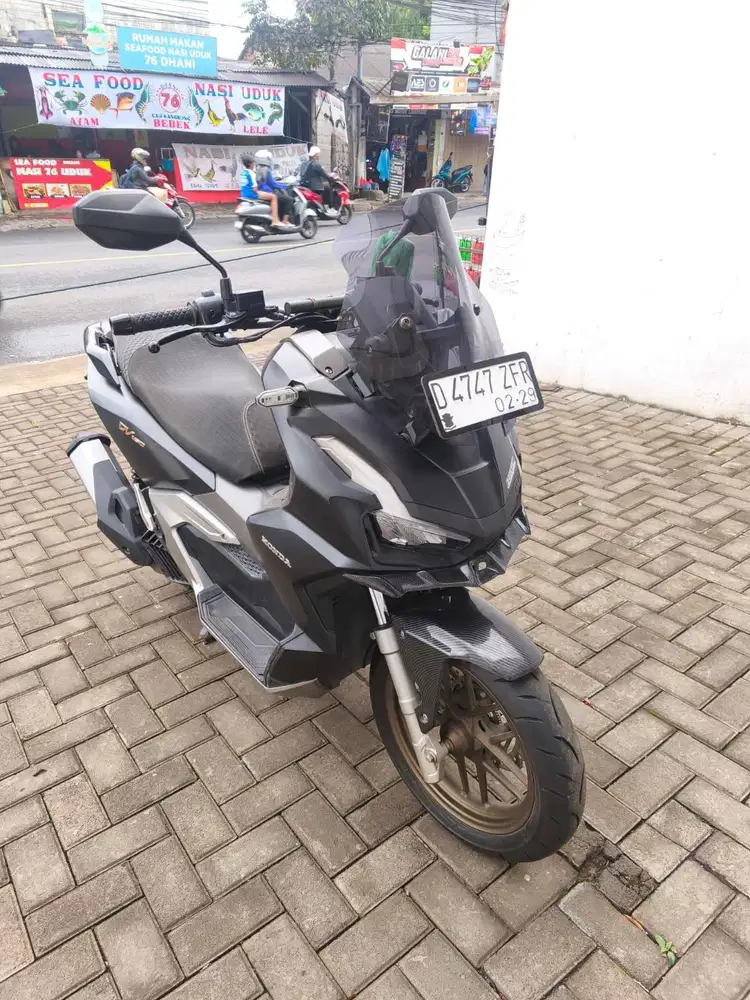 Honda adv tahun 2024