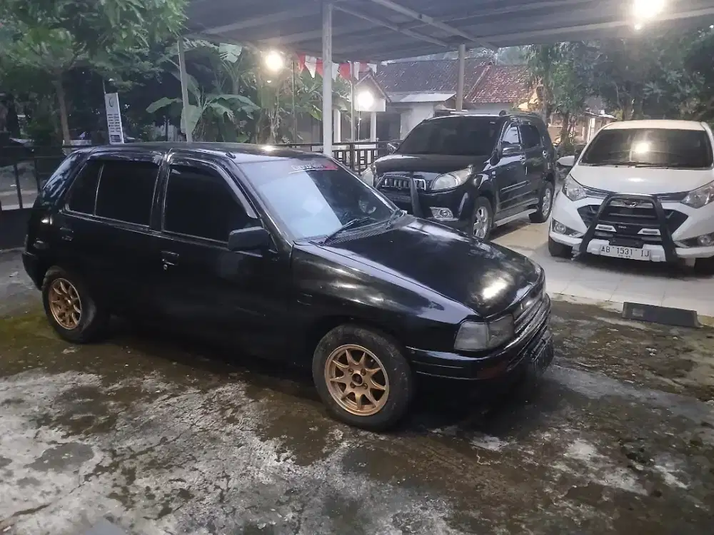 Daihatsu charade cx 1000 cc bisa tt motor