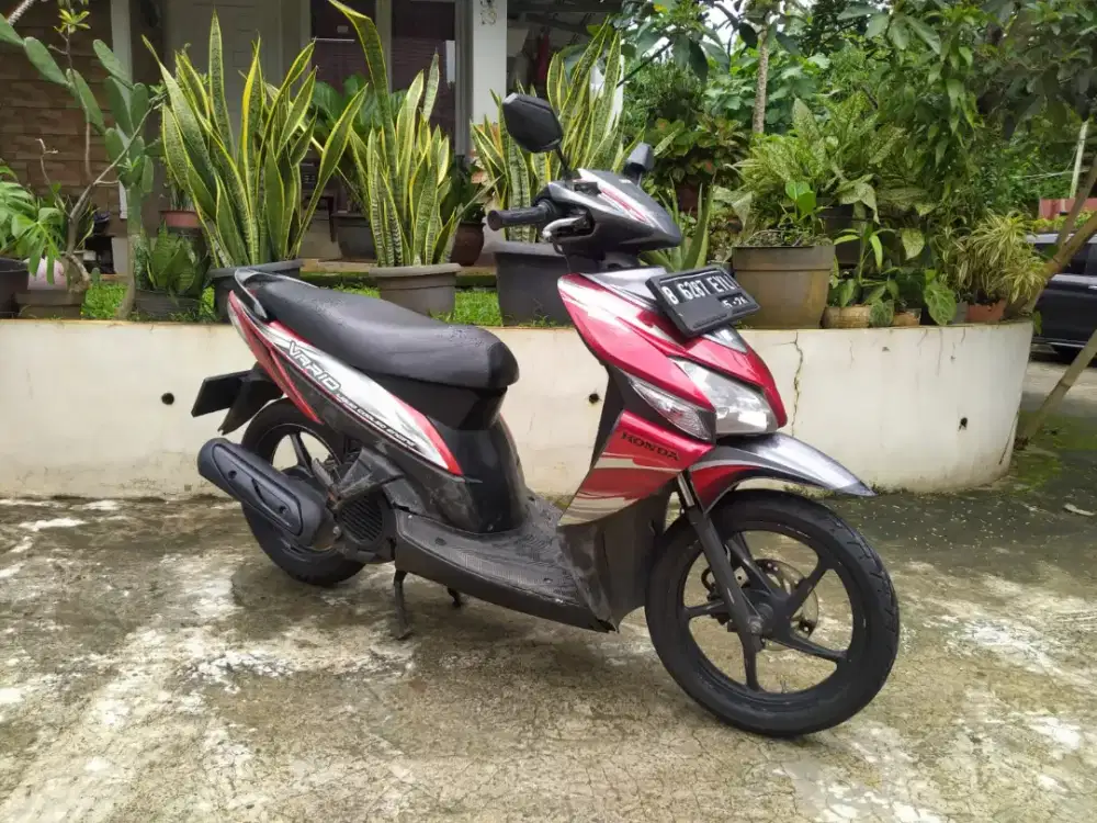 Honda Vario CW 2012 B Depok Pajak Hidup bisa TT