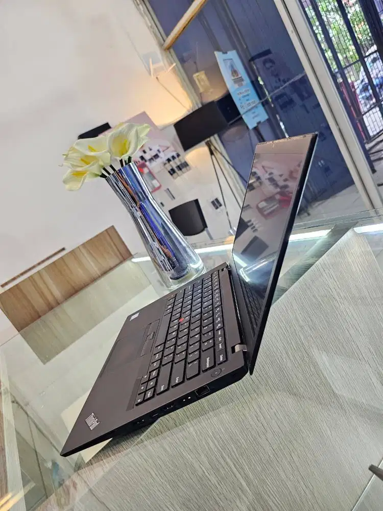 Laptop Core I7 Slim Dual Batrai Long Life