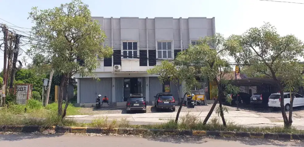 Dijual cepat ruko 2 lantai lengkap dengan perabotan