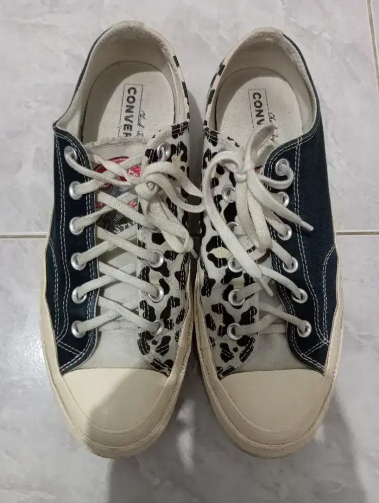 Cv 70s Navy Mixed Model Corak Harimau Size 42 Rare