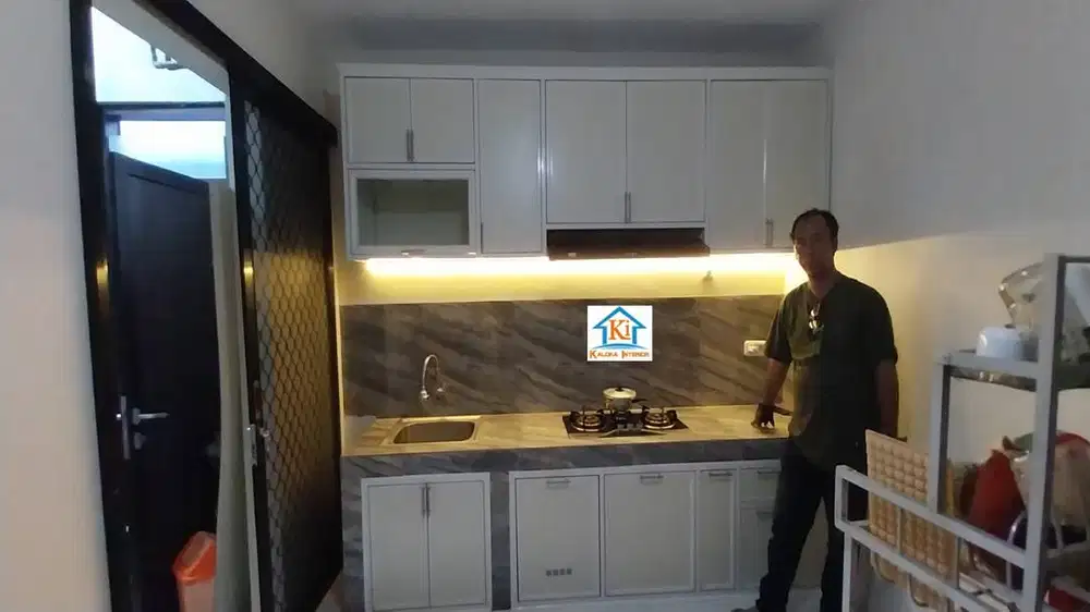 Jasa Bikin Kitchen Set Minimalis Aluminium Sidoarjo, Kaloka Interior