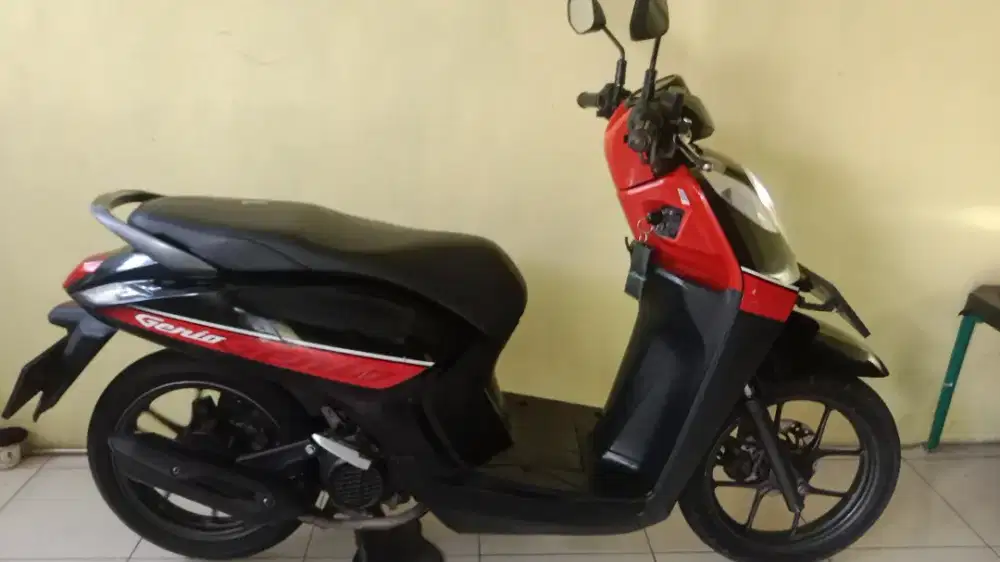 Honda  2019,pjk hidup dan suratnya lengkap. Unit siap pakai luar
