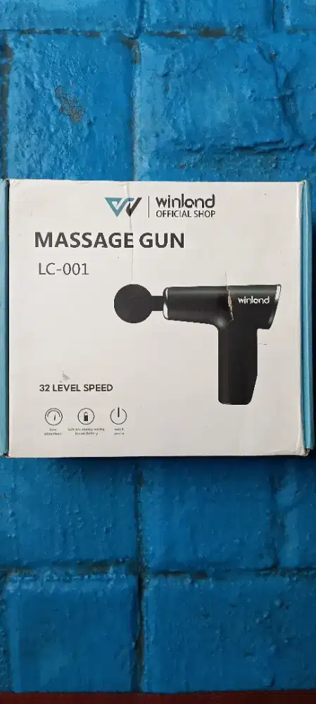 MASSAGE GUN ( WINLAND ) .