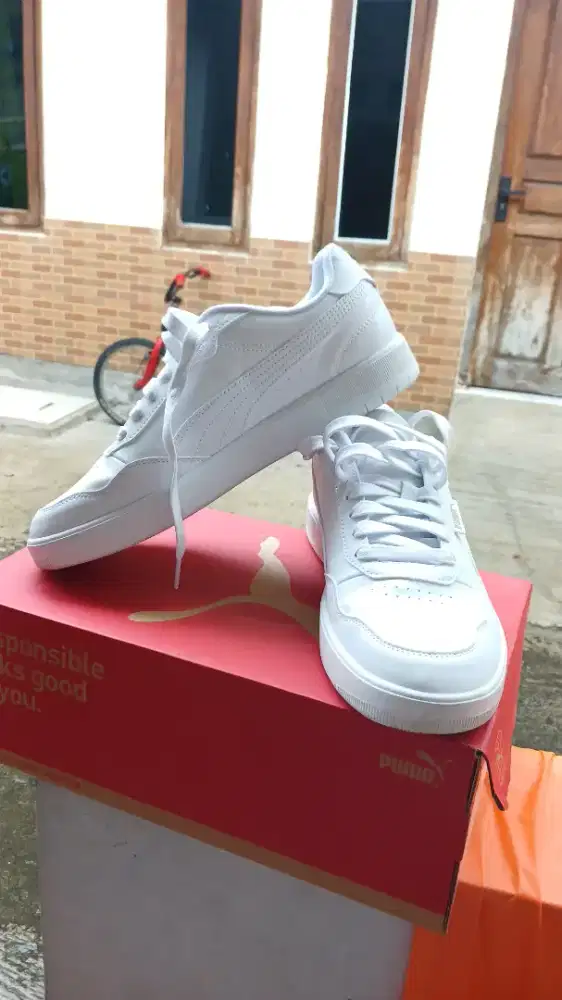 Sepatu Puma Size 41