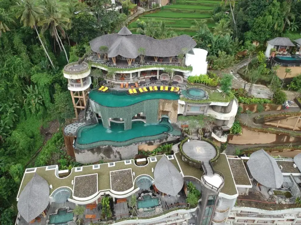 Hotel dan Vila Super Mewah Bintang 5 dengan Pemandangan Pegunungan di Ubud - Bali Sedang Mencari Investor Baru