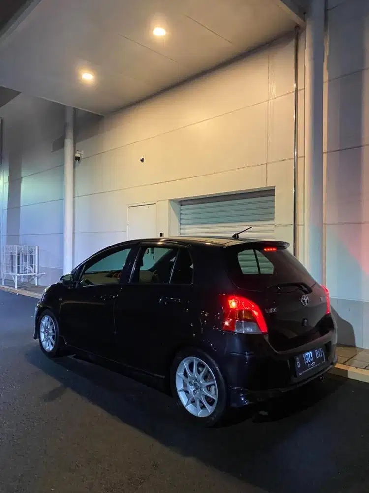 Toyota Yaris S limited 2010