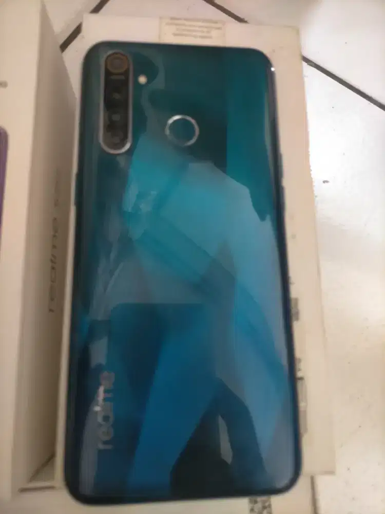 Realme 5 pro ram 8/128 lengkap normal bisa cek sepuasnya