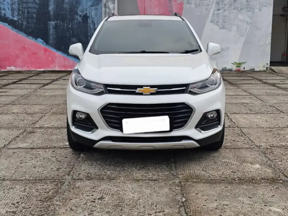 Chevrolet trax premiere 1.4T at 2019 putih