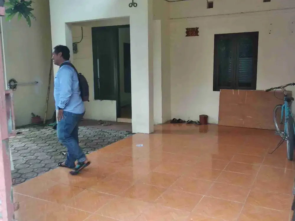 Dijual Semua Rumah, Toko, Tanah Dan Kolam Renang Murah