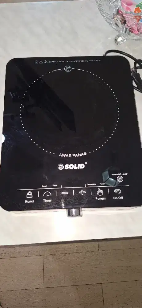 Kompor listrik solid