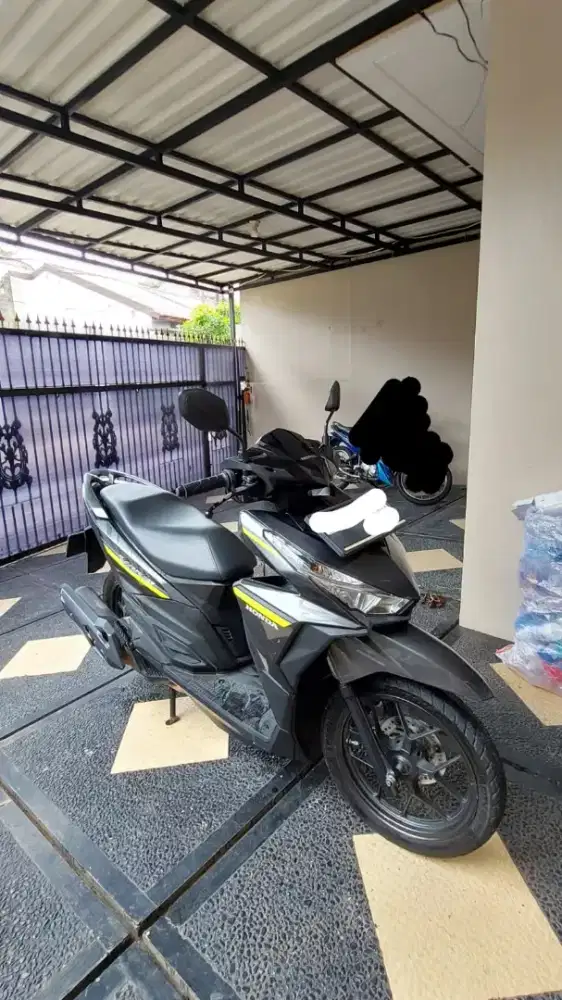 Honda vario tahun 2018 kondisi bagus surat lengkap