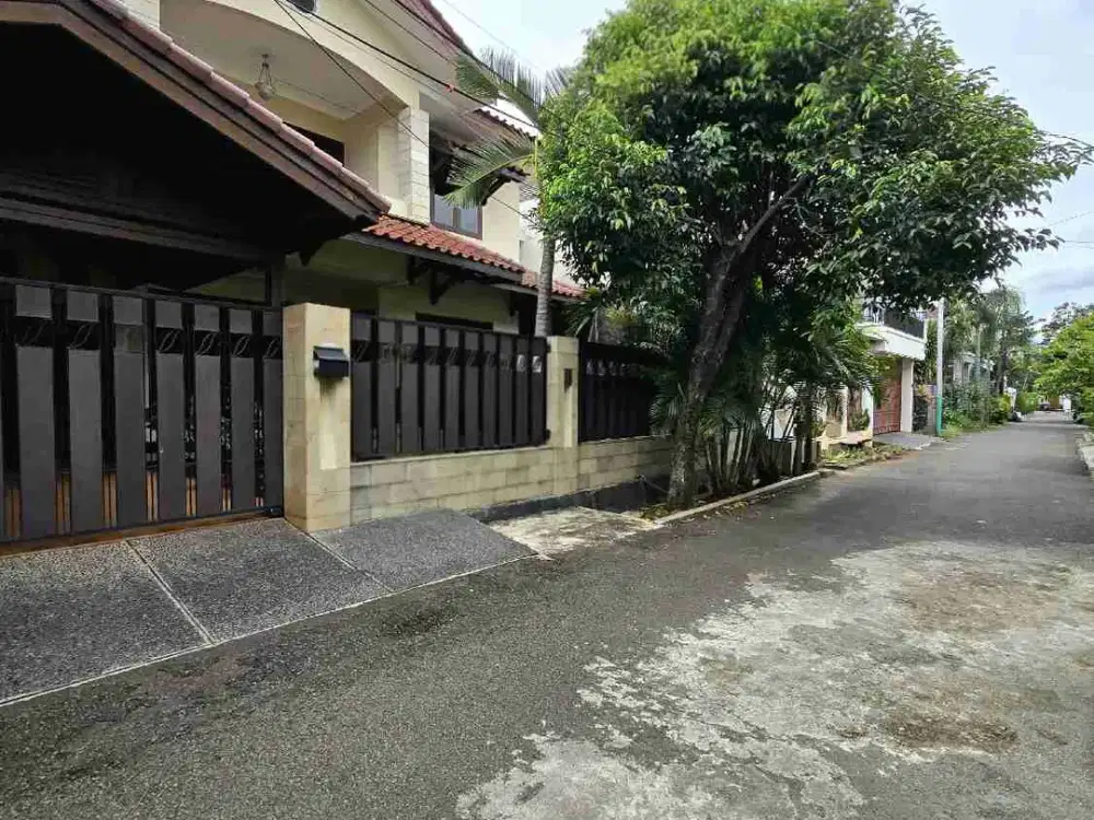 dijual Rumah siap huni di komplek pondok kelapa jakarta timur
