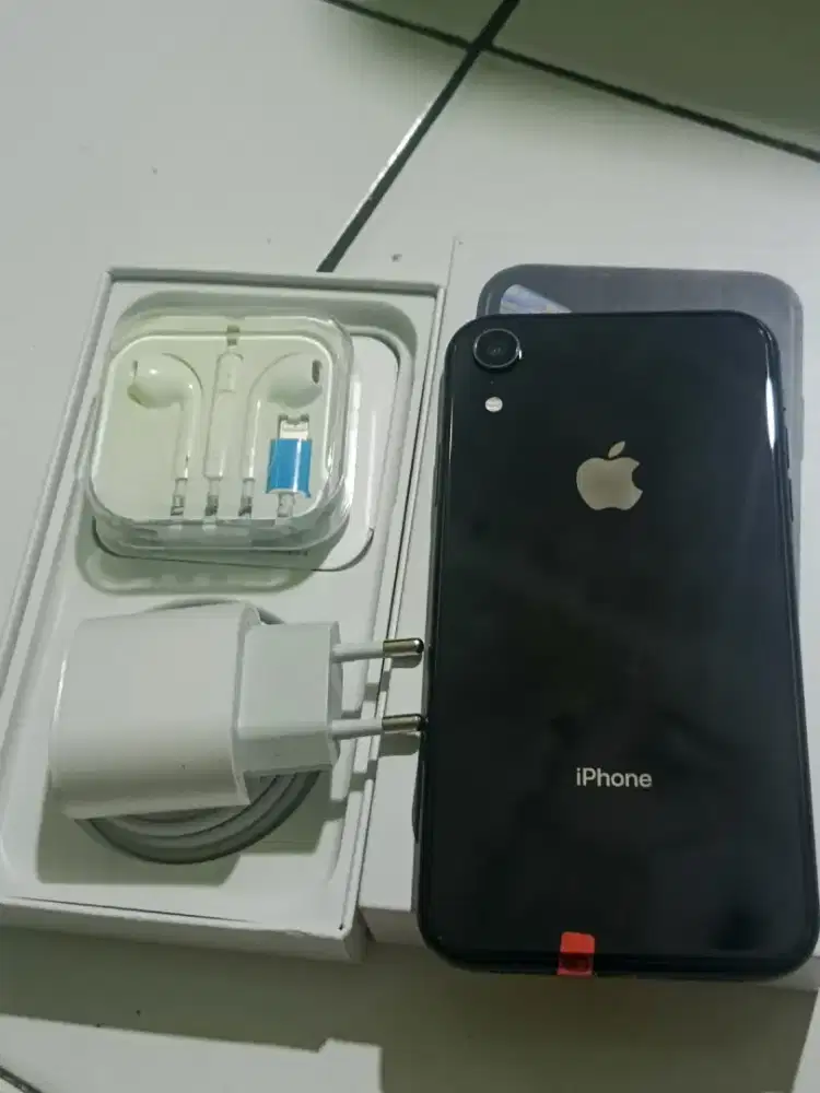 Jual aja iPhone XR 128Gb inter