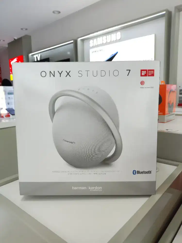 Speaker ONYX Studio 7 by Harman Kardon