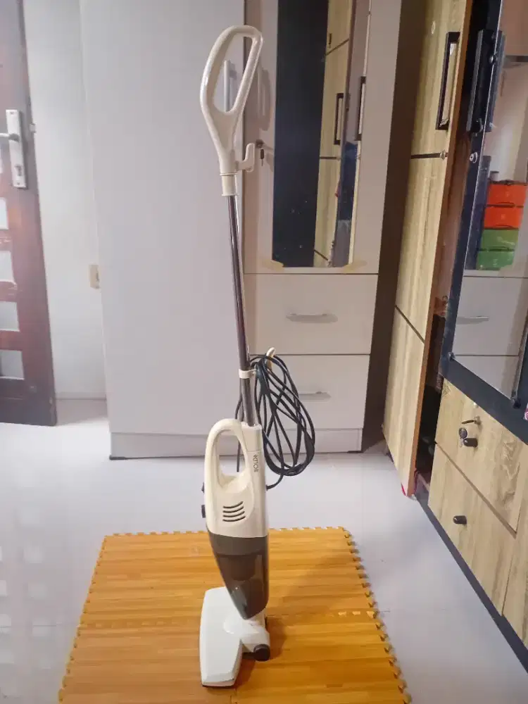 Vacuum cleaner Bold e