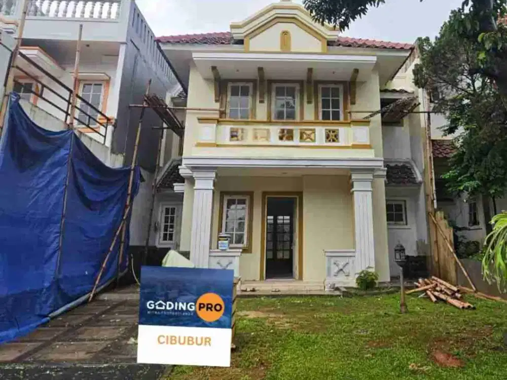 Rumah 2 Lantai  Like New Depan Taman Di Legenda Wisata