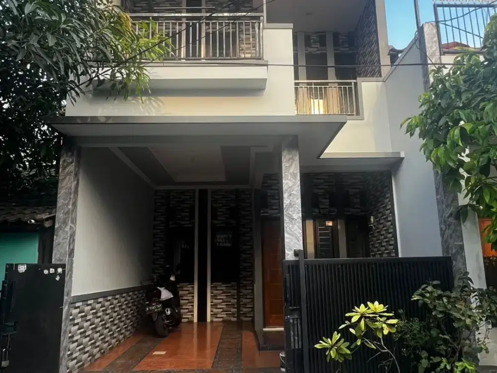 Dijual rumah cantik ,terawat dan nyaman langsung huni.  Di pondok Pekayon indah