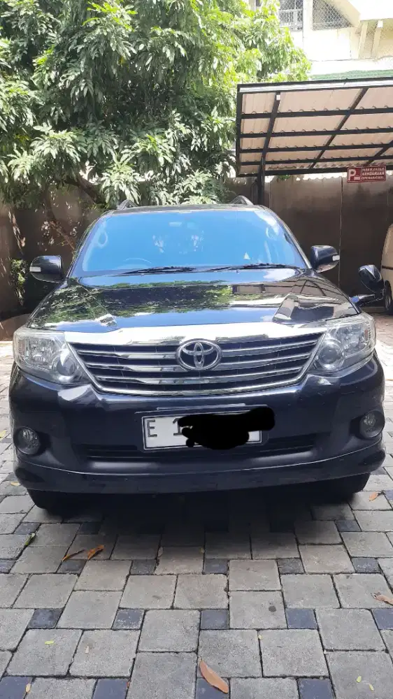 Fortuner G 2.5 M/T 2012 Genap