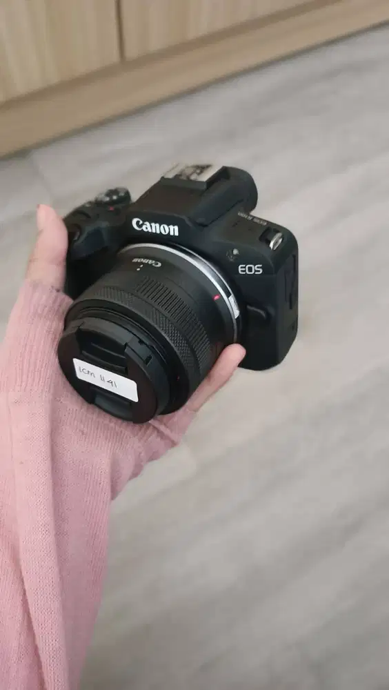 CANON EOS R100 + KIT GARANSI ICM 1141