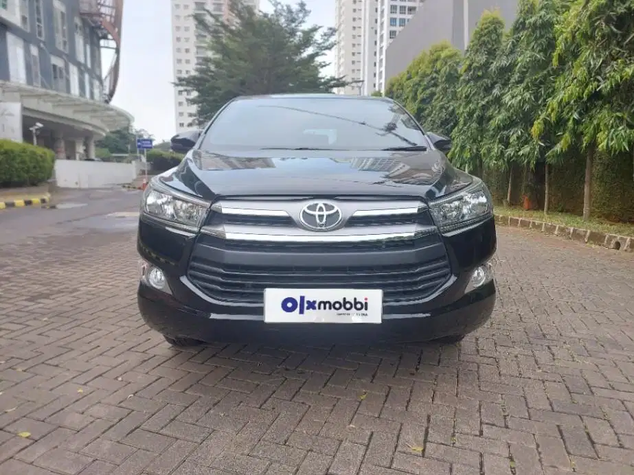 DP RINGAN Toyota Kijang Innova 2.0 G Bensin-AT 2017 Hitam CZKEB