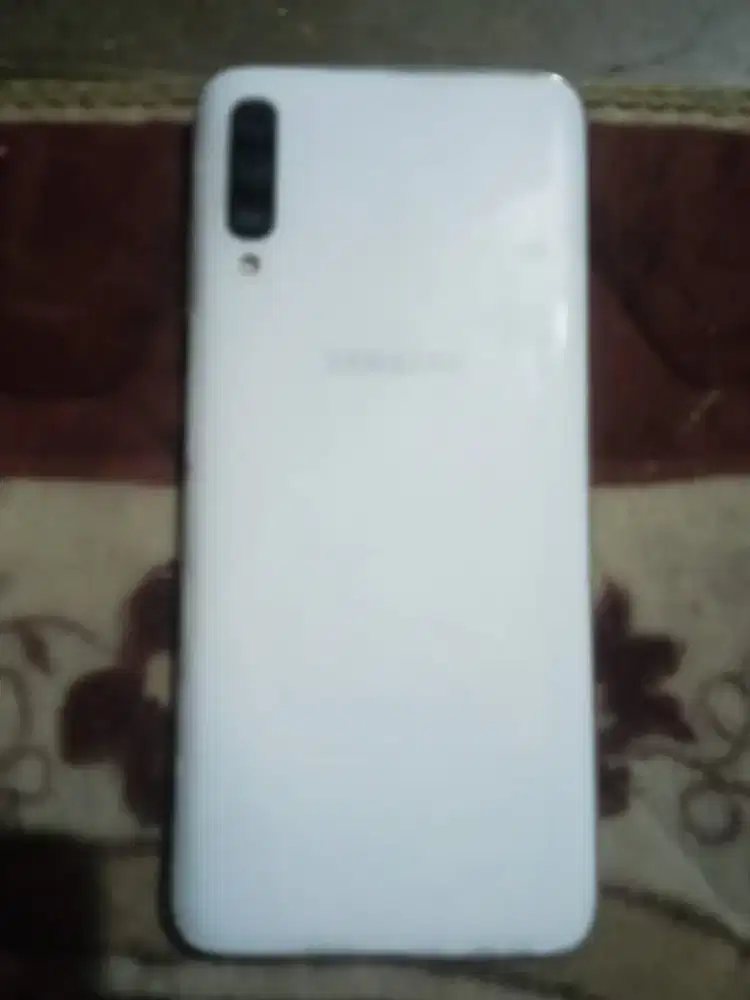 Samsung A70 ram 6/128 GB