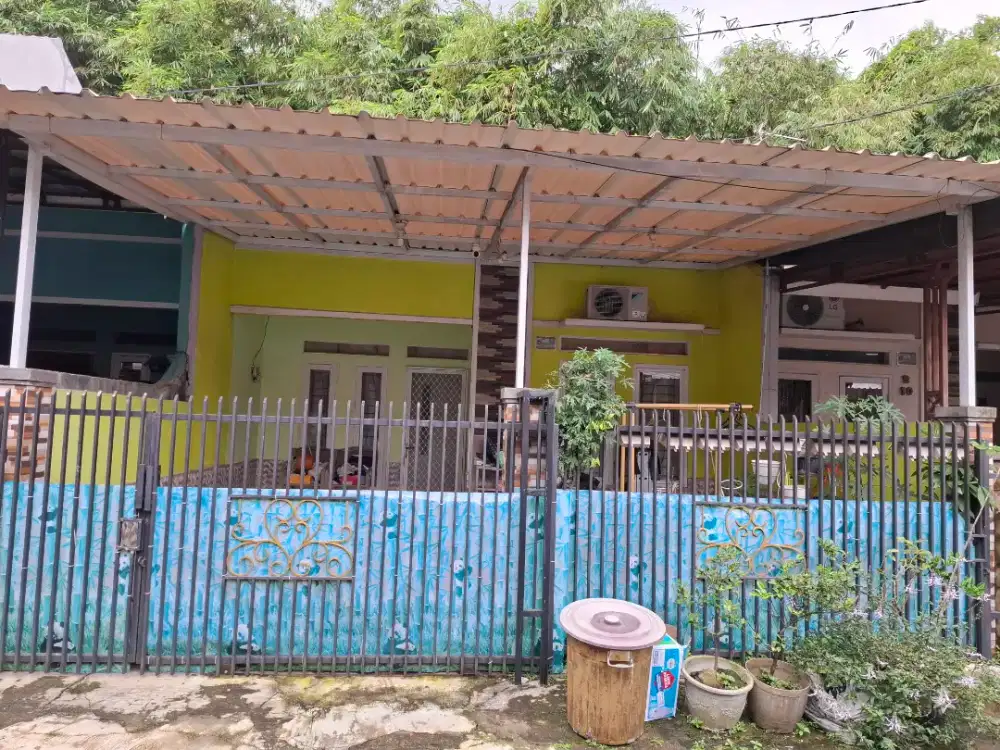 Dijual Rumah di Sukahati Cibinong