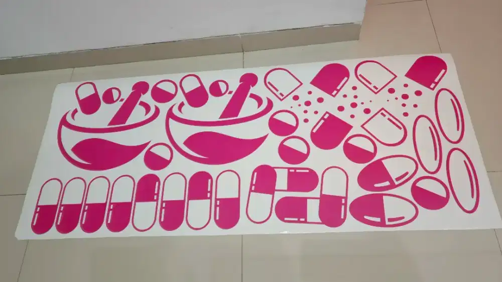 Sticker cuting apotek stiker logo kapsul obat farmasi apotik 24 jam
