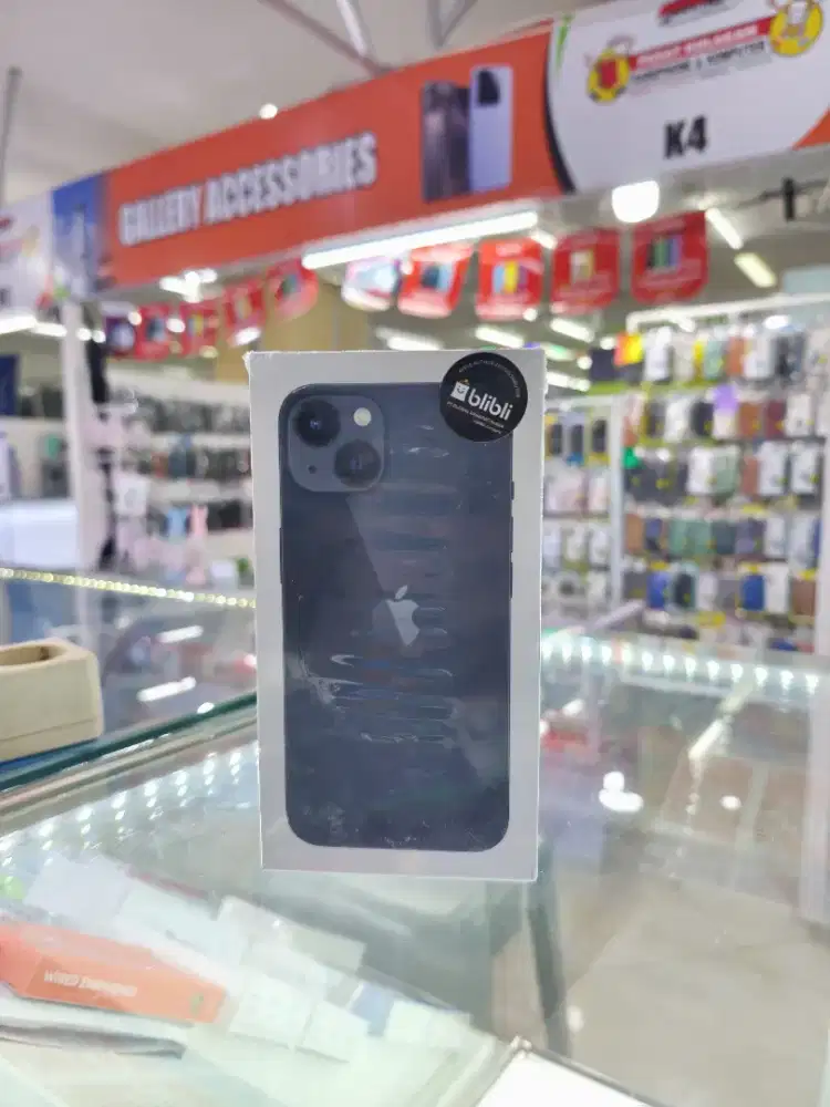 Apple 13 128gb garansi resmi