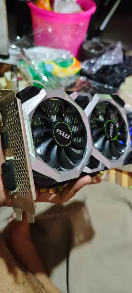 VGA GTX 1650 4gb ddr6 on 2027