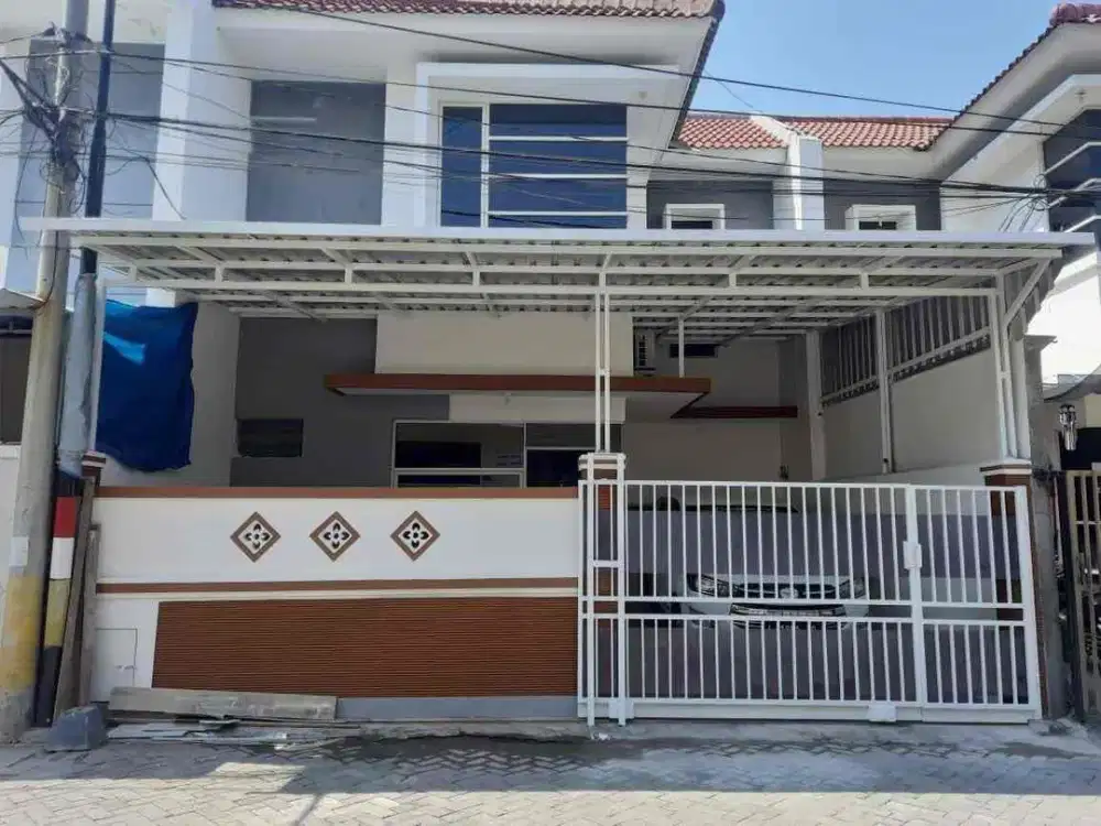 Jual rumah 2 lantai lebak indah sby row jalan 3 mobil