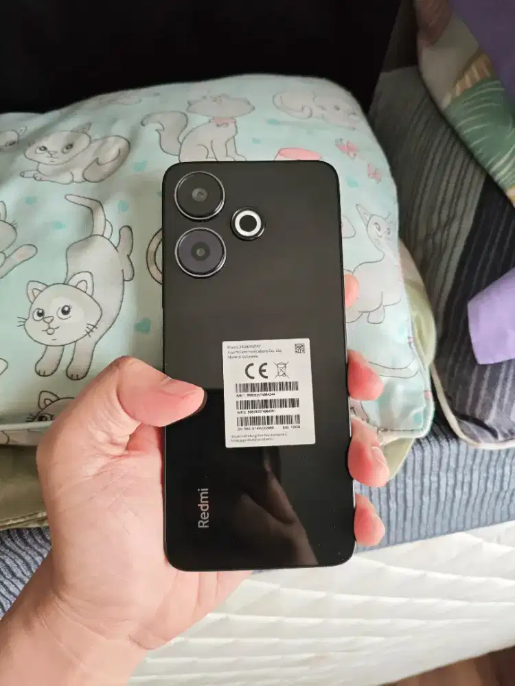 Xiaomi redmi 13 8/128gb mulus no minus (eks garansi resmi)