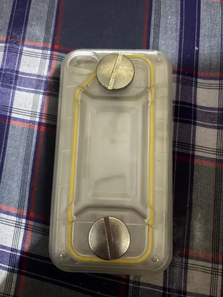 Aksesoris iphone4, charger iphone