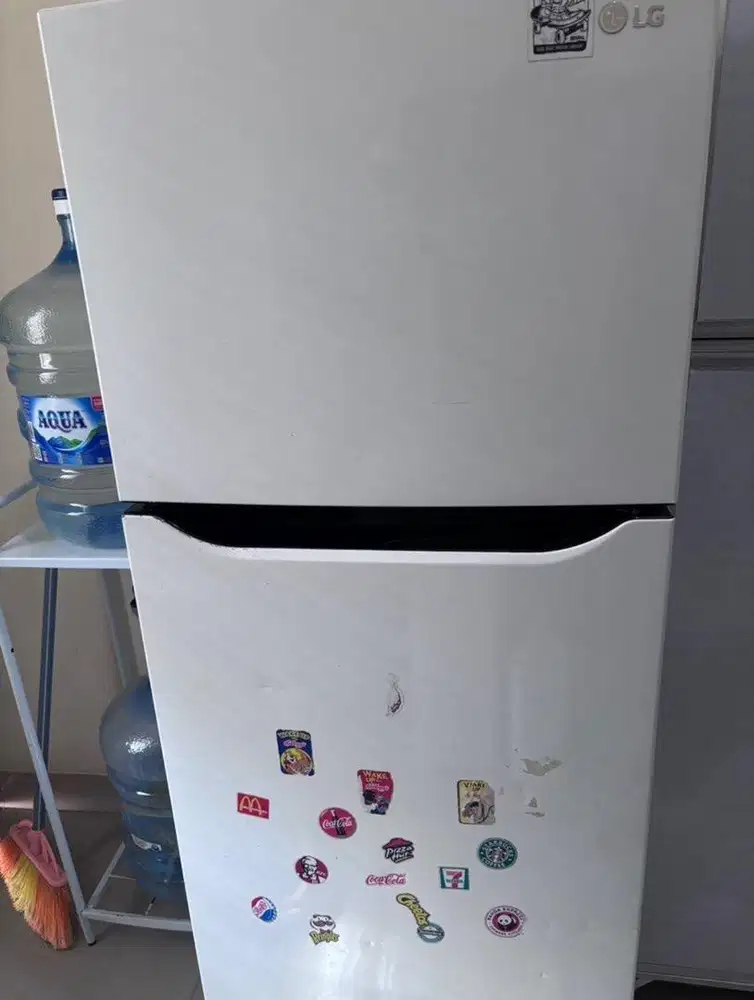 LG KULKAS 2 PINTU
