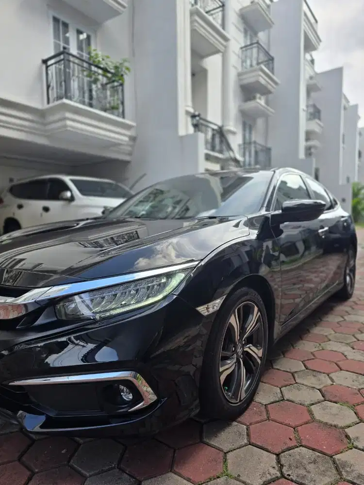 Honda Civic 2021 Bensin