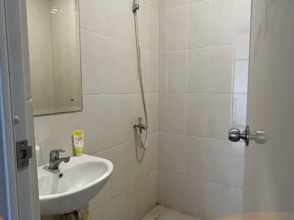 Dijual!!! Ruko Aristoteles Blok Utara Hoek tengah  Ukuran 5x16