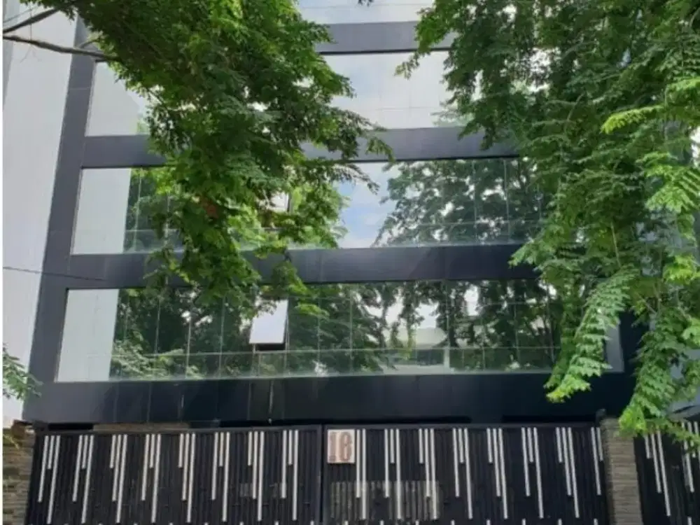 Dijual Gedung 7 lantai di Sarinah, jakarta pusat