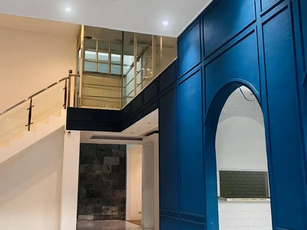 Dijual Tempat Usaha di Petogogan bisa Cafe, Kantor, klinik,Salon