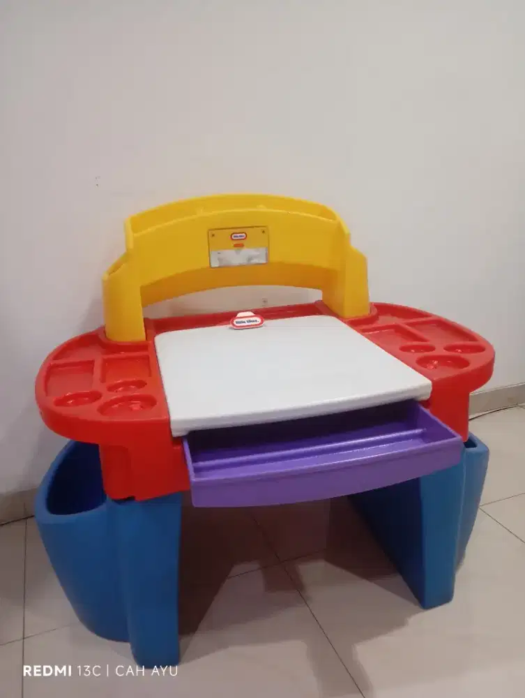 Dijual Meja little tikes bekas