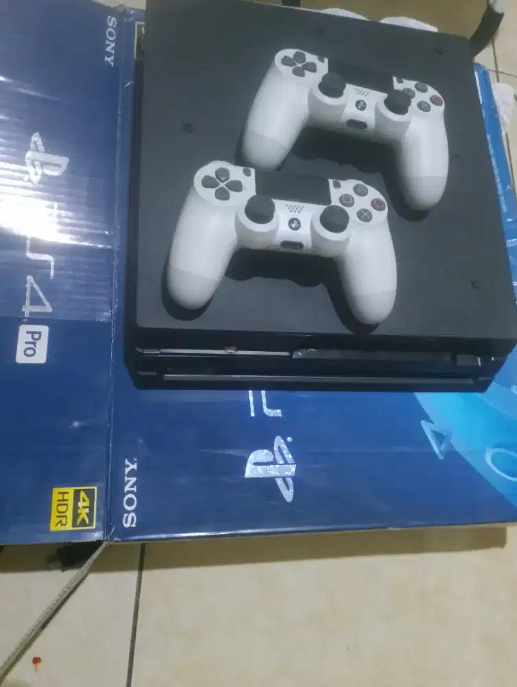 Ps 4 pro original 1 Tb