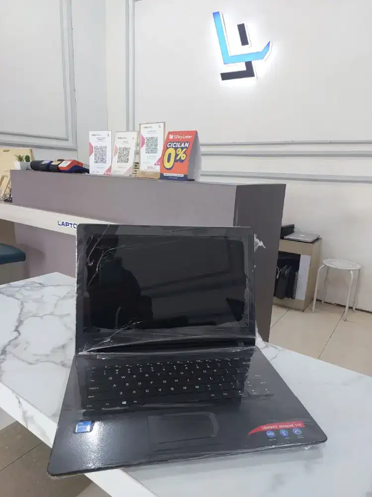 Lenovo Ideapad 300 normal siap pakai