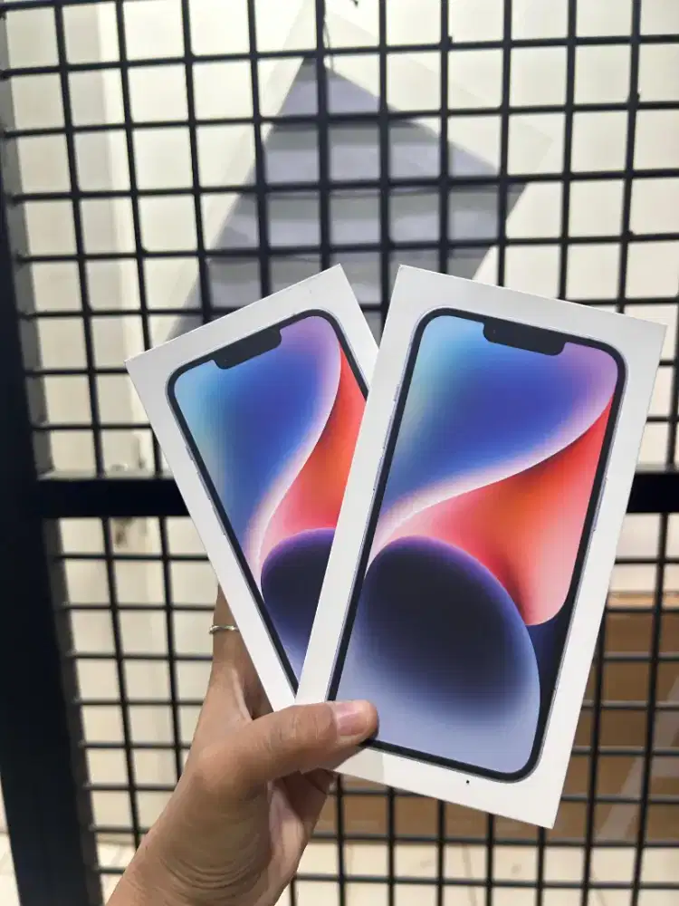 Iphone 14 garansi ibox