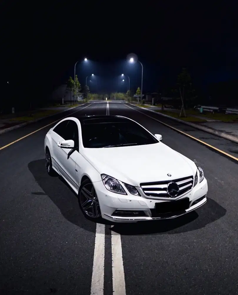 Mercedes-Benz E250 2011 Bensin